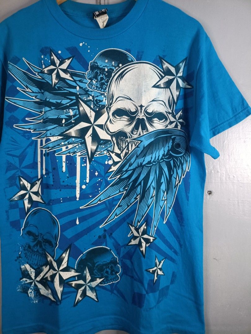 Vintage 00s Hybrid Winged Skull Tee (Category: Tshirts & Polo Shirts ) located in Cabuyao City. Submitted by junkthreads.finds (Listing ID 1469510368, Image 3). Description: Tag: Official Hard Tag Dimes: 20x29 Issue(s): Hairlines/cracks and 1 pinhole Color may vary due to lightning..