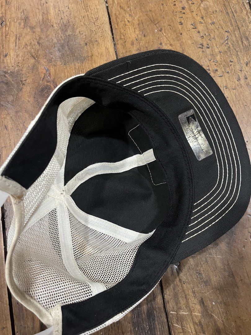 Vintage 1980s Ritchie Bros. Auctioneers Trucker Cap (Category: Caps & Hats) located in Baguio. Submitted by fishy___fish (Listing ID 1469540236, Image 3). Description: Vintage 1980s Ritchie Bros. Auctioneers Trucker Cap Snapback No issues.