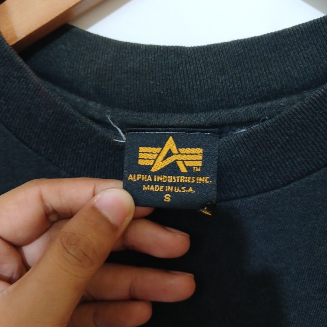 VINTAGE ALPHA INDUSTRIES (Category: Tshirts & Polo Shirts ) located in Ozamiz City. Submitted by 2nd.sight (Listing ID 1469409792, Image 3). Description: size: small w: 17.5 l: 26 vgood vintage condition.