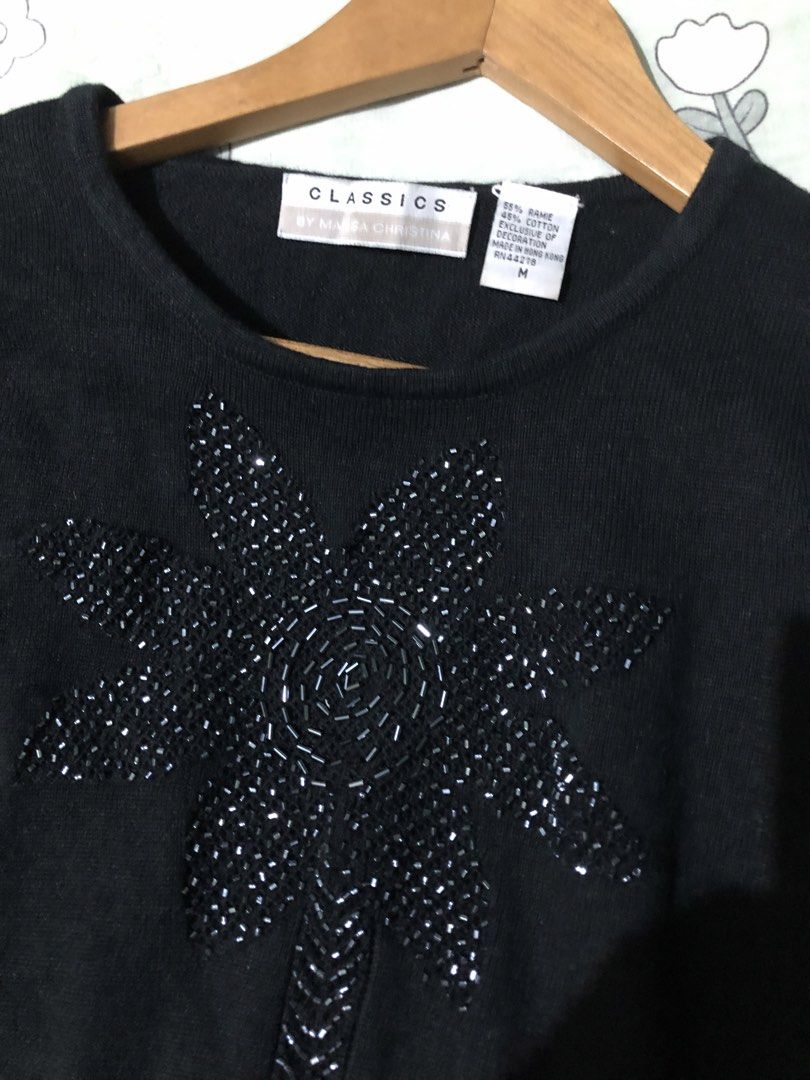 Vintage beaded (Category: Longsleeves) located in Balanga. Submitted by itsjuliaden07 (Listing ID 1469405783, Image 1). Description: .