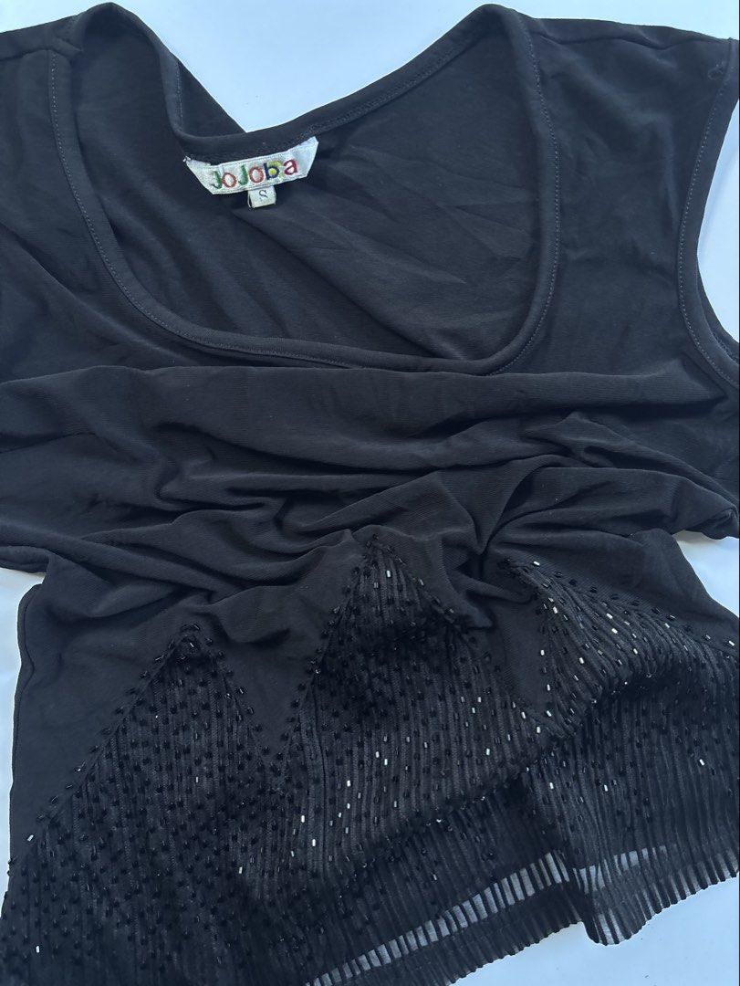 vintage black beaded jojoba top (Category: Others Tops) located in San Enrique. Submitted by getsthrift (Listing ID 1469530482, Image 2). Description: no issue s-m .