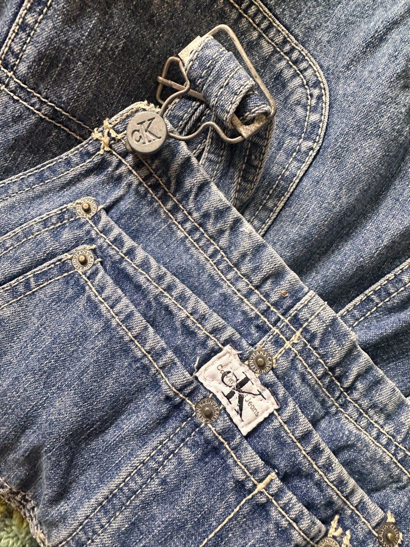 Vintage CK denim jumper (Category: Jeans) located in Quezon City. Submitted by kerlitops (Listing ID 1469436553, Image 1). Description: .