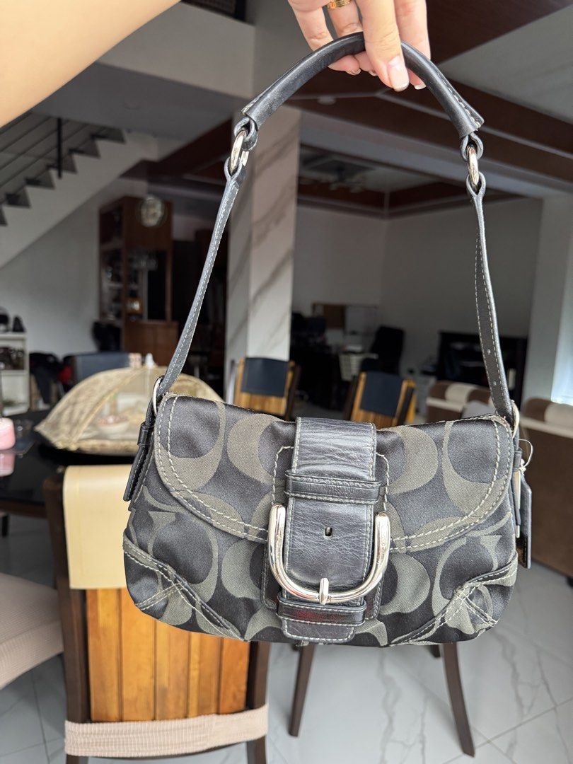 Vintage COACH Soho shoulder bag (Category: Luxury Bags & Wallets) located in Sablan. Submitted by bag-a-holic.bygaile.ph.2.0 (Listing ID 1469481521, Image 1). Description: .
