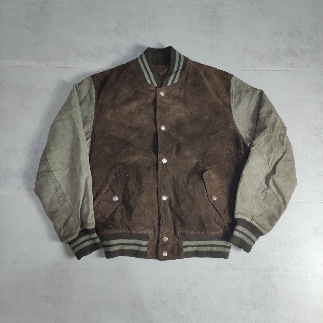 Vintage Comme Ca Du Mode Suede Bomber Jacket (Category: Coats, Jackets and Outerwear) located in Bulacan. Submitted by thriftlockerph (Listing ID 1469551983, Image 1). Description: Size: fits L Dimension: 25L 23W Condition: 7/10 Issue: needs dry cleaning, signs of usage.