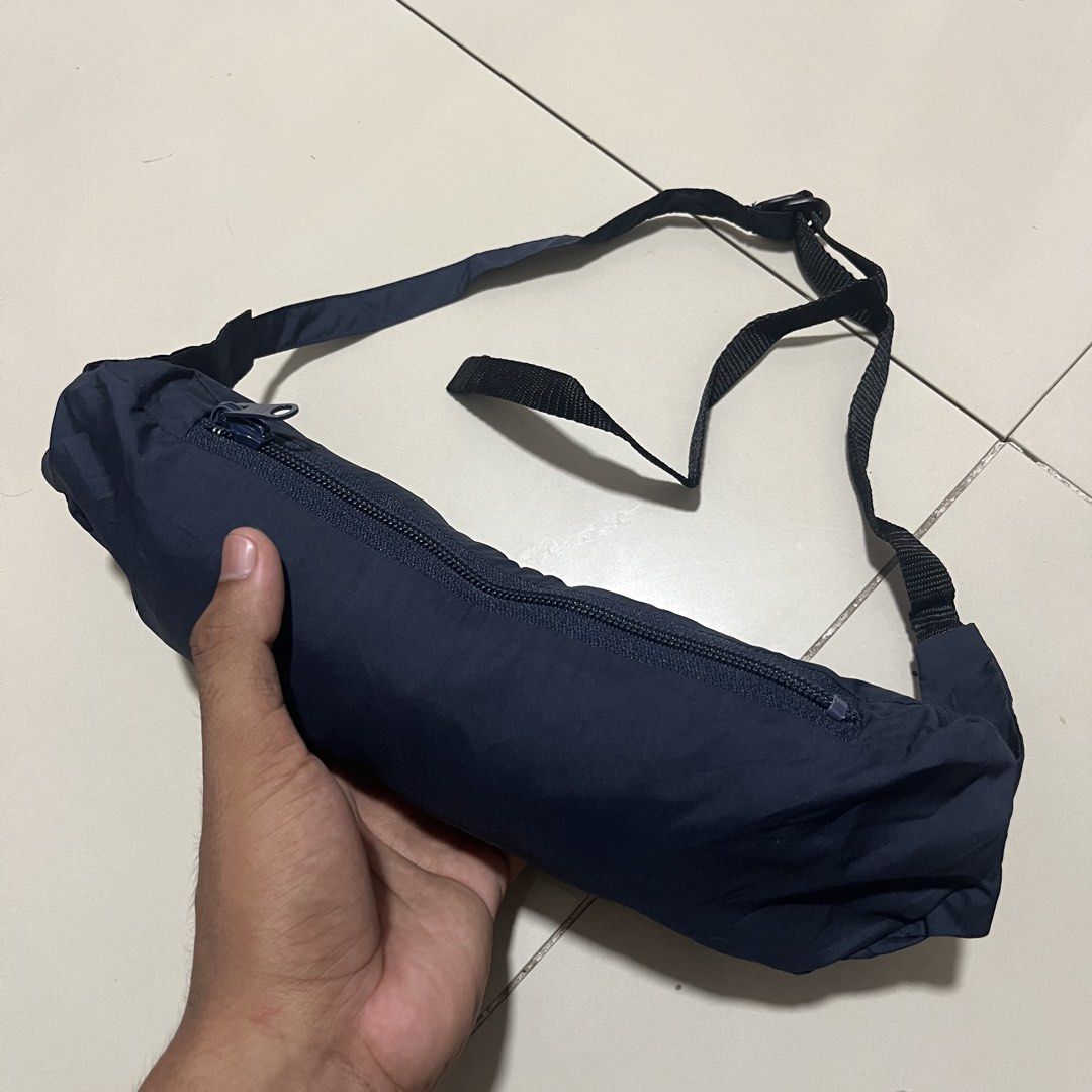 VINTAGE KAPPA X EPIC EMBROID LOGO PACKABLE WINDBREAKER JACKET (Category: Coats, Jackets and Outerwear) located in Manila. Submitted by balanse (Listing ID 1469451580, Image 3). Description: SIZE: M ON TAG OVERSIZE L-XL FITTINGS DIMES: 25W X 29L EXCELLENT CONDITION. 9.9 HONEST COLOR RATE. NONE ANY ISSUE..