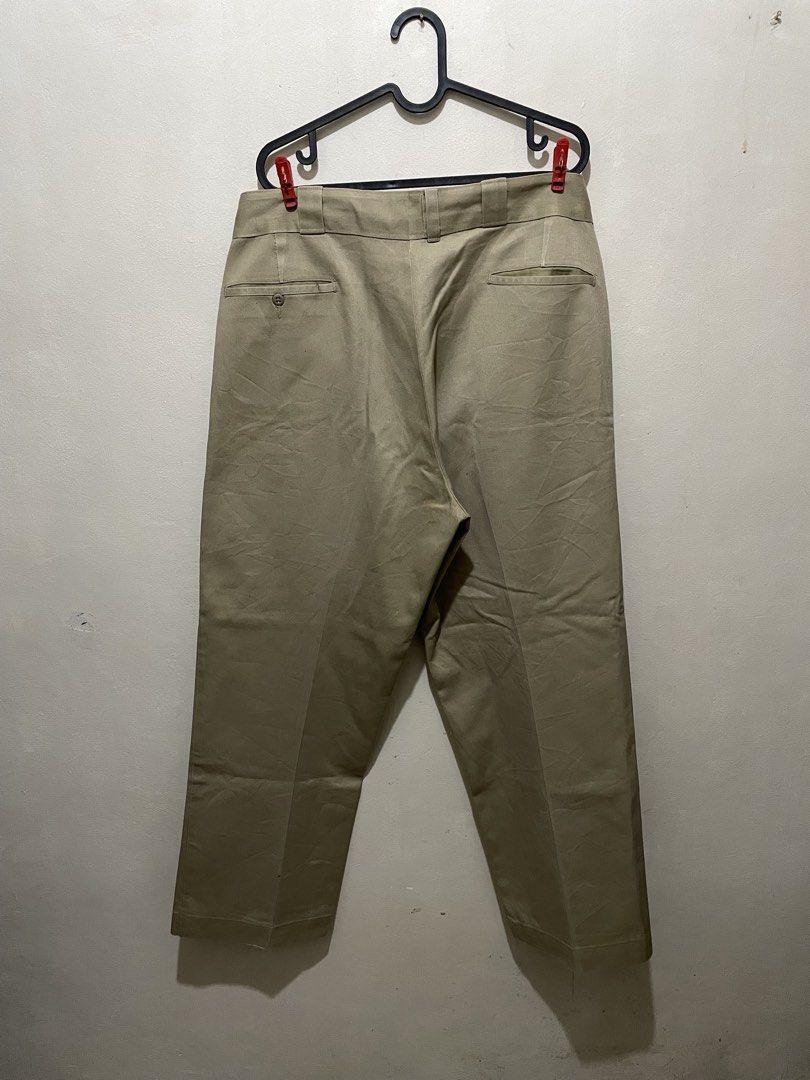 VINTAGE L.L. BEAN CHINO PANTS (Category: Chinos) located in Manila. Submitted by bigboyzcloset (Listing ID 1469418260, Image 3). Description: - Brand: L.L. Bean - Style: Classic beige chino pants - Origin: Made in Freeport, Maine - Details: Sturdy fabric, brass YKK zipper fly, standard belt loops, and button-closure back pockets - Versatility: Clean look, perfect for casual or smart casual wear - Condition/Usage: Solid staple piece for your every