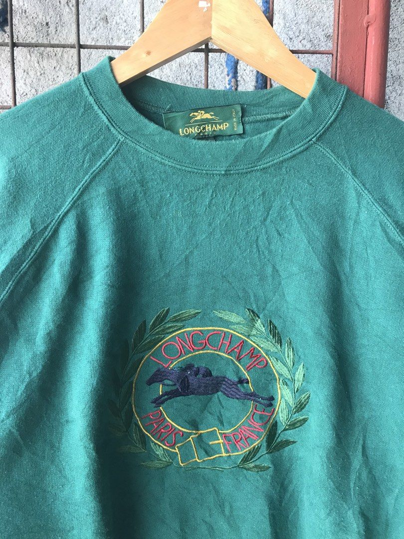 Vintage longchamp sweater (Category: Activewear) located in Ligao. Submitted by klaifinds (Listing ID 1469413202, Image 2). Description: Good condition Patahi niy nalang yung sa necktag .