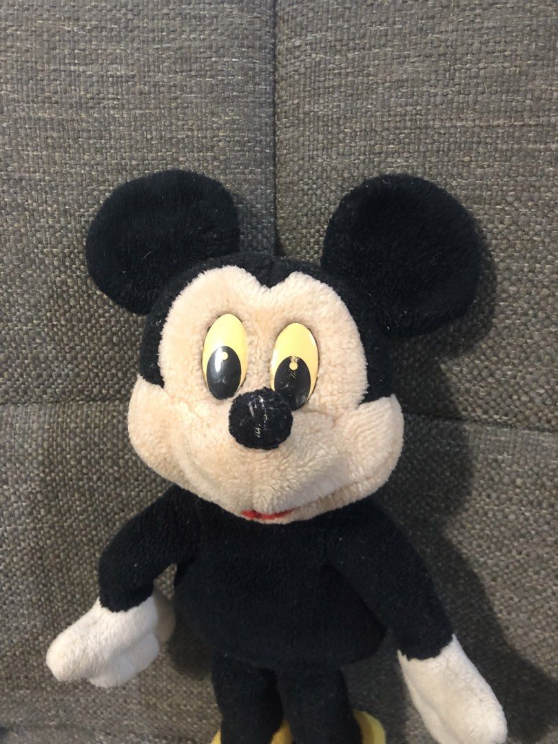 Vintage Mickey Mouse (Category: Interactive Toys) located in Manila. Submitted by jayart.225 (Listing ID 1469406904, Image 2). Description: .