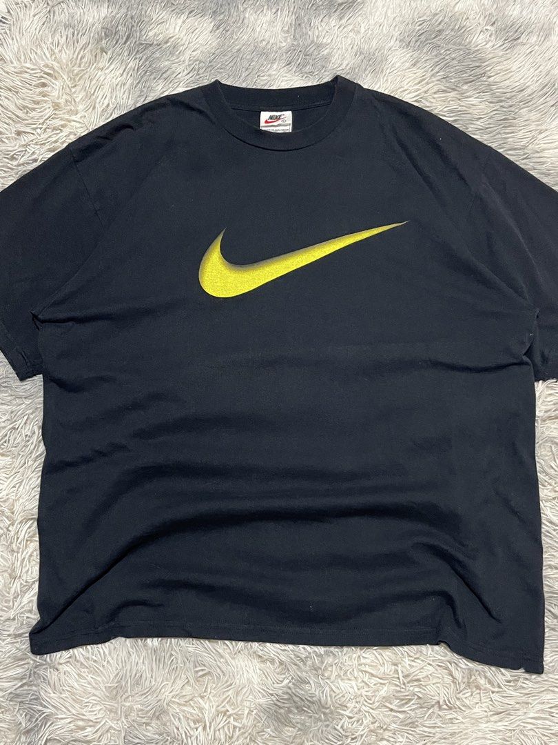 Vintage Nike Tee (Category: Announcements) located in Tuguegarao City. Submitted by thenorththrift. (Listing ID 1469463771, Image 1). Description: .