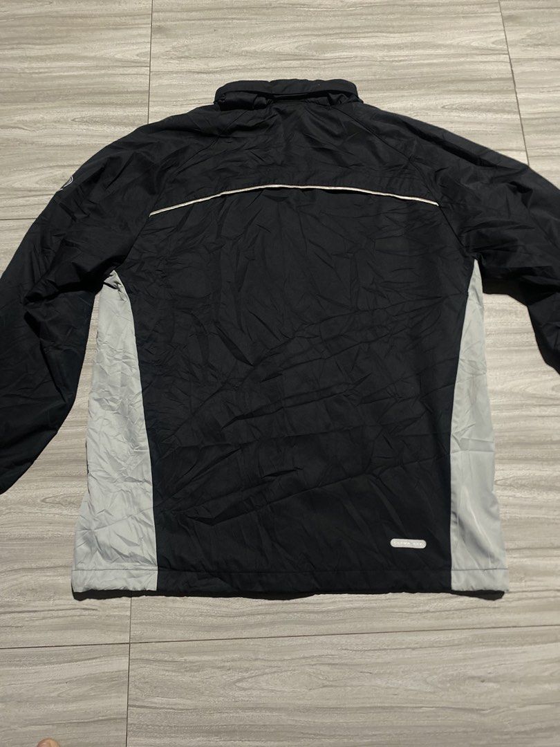 Vintage nike total 90 windbreaker (Category: Coats, Jackets and Outerwear) located in Bacolod City. Submitted by bnta_bounce (Listing ID 1469538988, Image 2). Description: No flaws Length 28 Width 23.