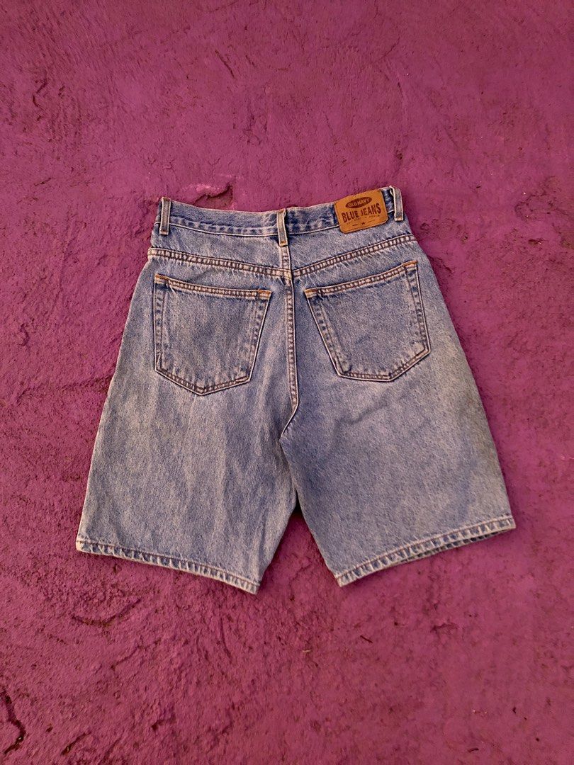 Vintage old navy jorts (Category: Shorts) located in San Mateo. Submitted by reynoldjanda (Listing ID 1469487384, Image 3). Description: .