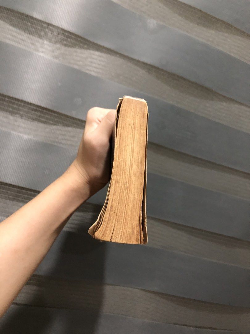 Vintage penguin classics Homer the iliad (Category: Storybooks) located in Balanga. Submitted by itsjuliaden07 (Listing ID 1469407580, Image 3). Description: .