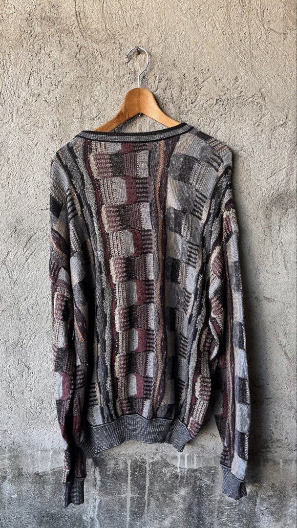 Vintage St. Croix Shop Patterned Knit Sweatshirt (Category: Coats, Jackets and Outerwear) located in Cabuyao City. Submitted by kisyana (Listing ID 1469400633, Image 2). Description: .