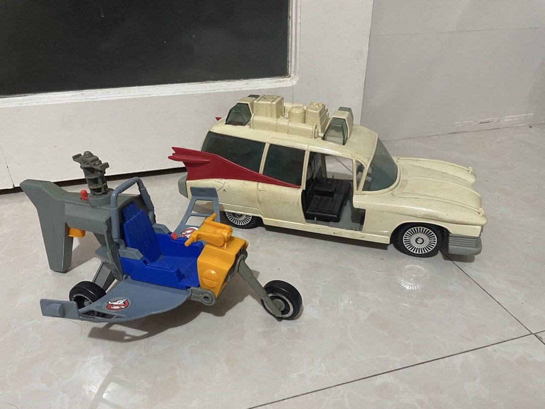 vintage the real ghostbusters kenner ecto 1 and ecto 2 set (Category: Action & Battle Toys) located in Manila. Submitted by ecto_toys20 (Listing ID 1469444263, Image 1). Description: vintage the real ghostbusters kenner ecto 1 and ecto 2 - 1,950php set ecto 1 missing 2 doors ecto 2 missing propellers what you see is what you get loc: deparo north caloocan.