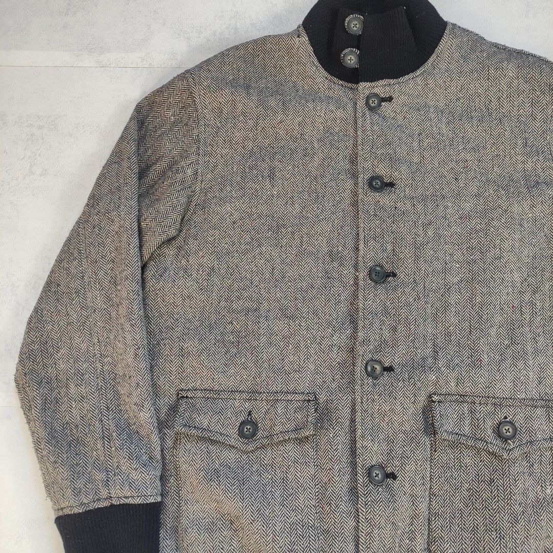 Vintage Twenty Works Wool Bomber Jacket (Category: Coats, Jackets and Outerwear) located in Bulacan. Submitted by thriftlockerph (Listing ID 1469551777, Image 3). Description: Size: L Dimension: 28L 22W Condition: 9/10 Issue: lints.