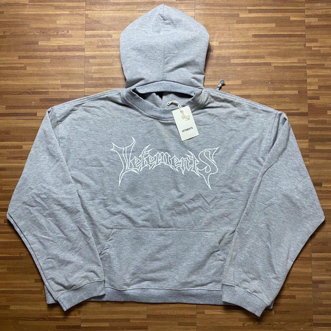 Vtmnts gray hoodie jacket (Category: Coats, Jackets and Outerwear) located in Quezon City. Submitted by semantaryrave (Listing ID 1469550649, Image 1). Description: Vtmnts gray hoodie jacket Size- Medium Width- 25 Length- 24 Good condition No issue .