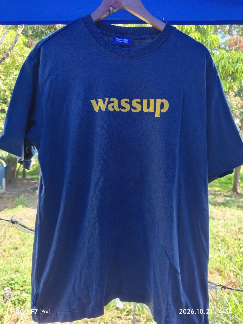 Wassup House (Category: Activewear) located in Mexico. Submitted by josephnuqui1980 (Listing ID 1469458318, Image 1). Description: Wassup House 22Wx29L 10/10 color rate No issue.