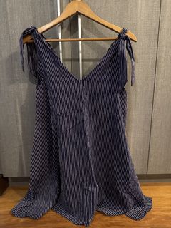 (Category: ) located in . Submitted by kkk.shops (Listing ID 1469510417, Image 1). Description: .