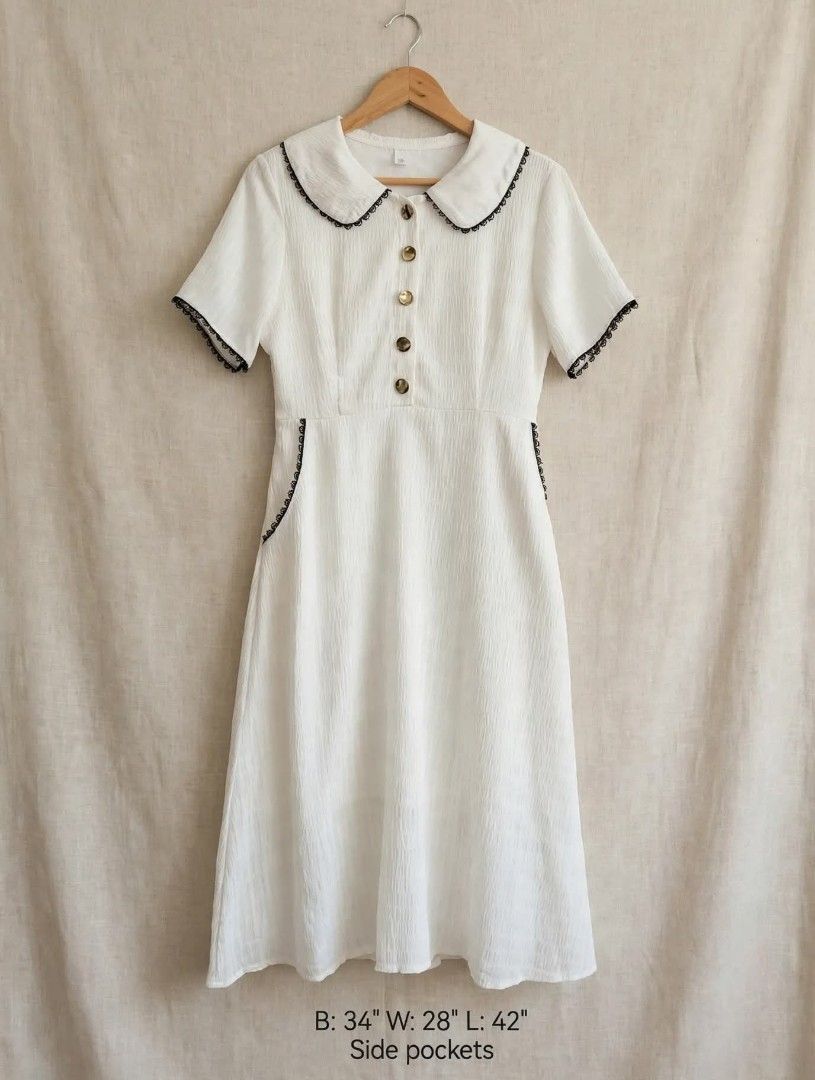 White Dress with black lining (with inner lining) (Category: Dresses) located in Caloocan City. Submitted by janinetenoso (Listing ID 1469459352, Image 1). Description: .
