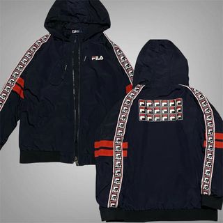 (Category: ) located in . Submitted by stellargarments (Listing ID 1469424881, Image 1). Description: .