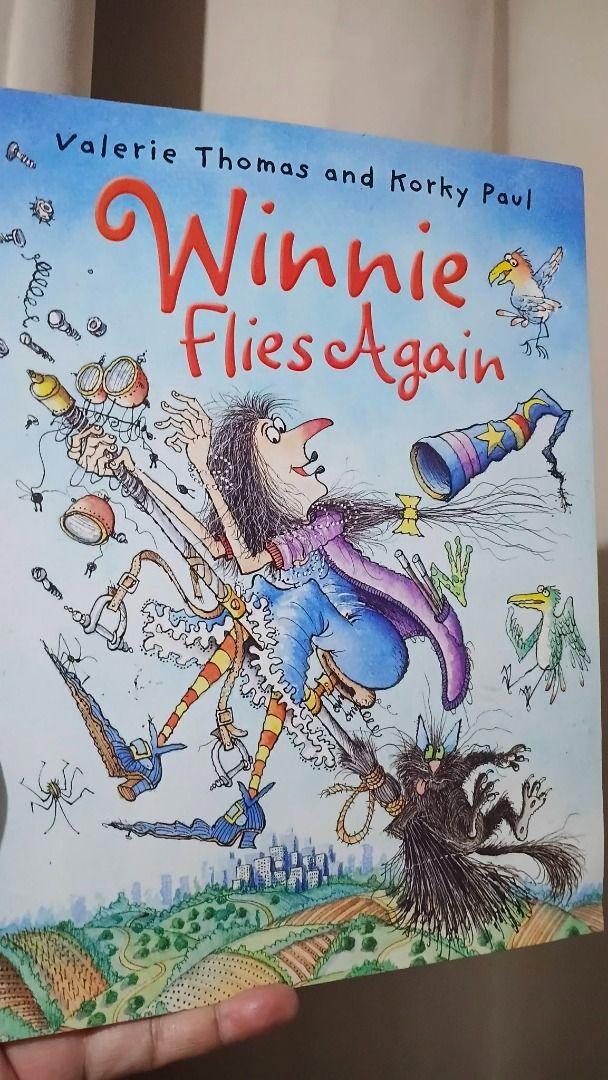 WINNIE THE WITCH - 11 BOOKS ( PB) (Category: Children's Books) located in Cagayan de Oro. Submitted by crome2024 (Listing ID 1469530512, Image 2). Description: .
