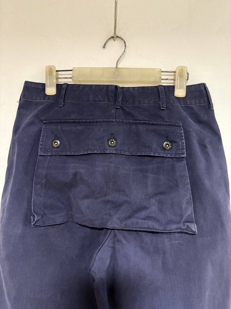 Workware Monkey Pants (Category: Trousers) located in Manila. Submitted by garbagecollector.2 (Listing ID 1469554224, Image 3). Description: US Marine Corps Workware Monkey Pants 100% authentic Used condition 30-31” waist 40.5” length 9” leg opening.