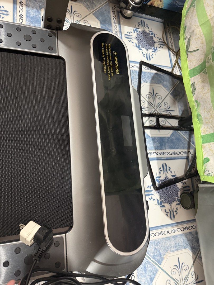 XIAOMI KS R2 FOLDABLE WALKING PAD (Category: Cardio & Fitness Machines) located in Manila. Submitted by drrn.detalo (Listing ID 1468728350, Image 3). Description: ORIGINAL PRICE: 26,400 SELLING: 23,000 RFS: PUMAYAT NA AKO HAHAHA NO ISSUE GOOD AS NEW STILL ON WARRANTY W/ BOX BOUGHT ON 06/12/2026.