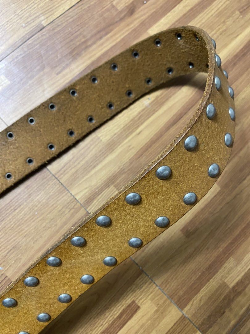 Y2k buckle belt crystal (Category: Belts) located in Quezon City. Submitted by semantaryrave (Listing ID 1469552595, Image 3). Description: Y2k buckle belt crystal Length- 40 Good Conditions No issue Dm purchase .