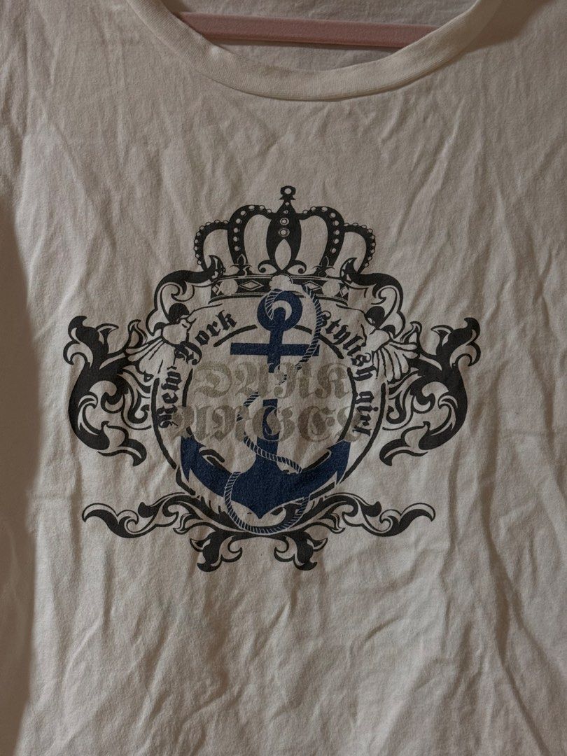 Y2K Dark Angel Top (Category: Shirts) located in Lapu Lapu. Submitted by bzzzzarah (Listing ID 1469561312, Image 2). Description: Dark Angel Top with Blue and Gray Color Wheel. Medium sized. Stretchable. Has a few stains.