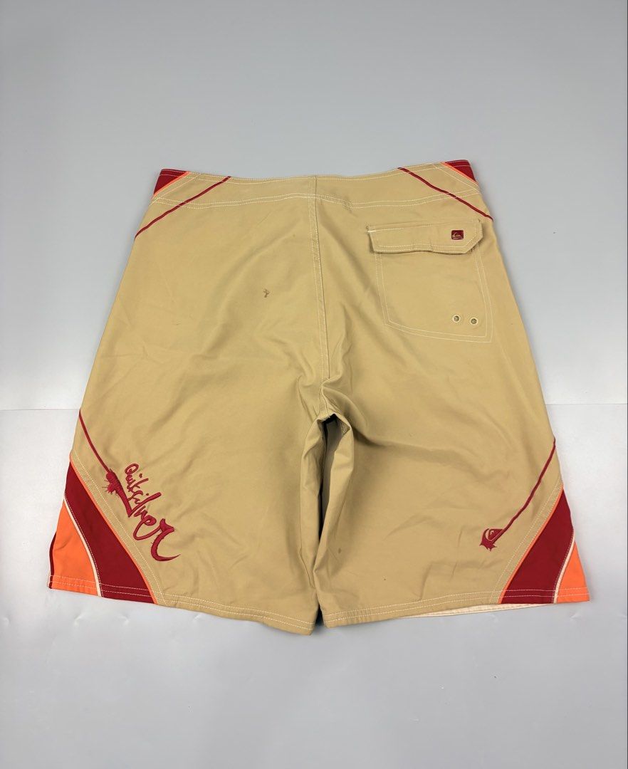 Y2K quiksilver (Category: Shorts) located in Manila. Submitted by _remyboyz (Listing ID 1469423374, Image 1). Description: Y2K Quiksilver Measurement Size:32/20/12 Color rate:10/10 Condition:Excellent condition Flaw/Issue:dirt need wash only .