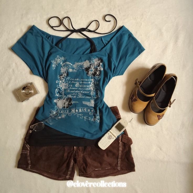 Y2k summer top halter inner (Category: Shirts) located in Andop. Submitted by clovercollectionss (Listing ID 1469551696, Image 1). Description: ˖ ݁♬⋆.˚𝄞 Blue and black summer top Med No flaw ⊱ ─── ⋆⋅ 🍎 ⋅⋆ ─── ⊰ 𖦹🐞Mine: 380 𖦹🐞Steal: 10+ 𖦹🐞 Lock: 450 ────୨ৎ──── .☘︎ ݁˖ Please manage your expectations as all items are thrifted .☘︎ ݁˖ Color may change due to lighting .☘︎ ݁˖ 150 cancellation fee EOB: Thursday 10 pm (10:01 not included).