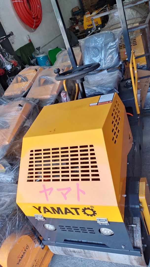 YAMATO JAPAN VIBRATOR ROLLER (Category: Announcements) located in Manila. Submitted by ivan2.0 (Listing ID 1469400154, Image 1). Description: YAMATO JAPAN VIBRATORY ROLLER (RIDE ON ) DRUM SPECS👇👇 MODEL: FVR-850 ROLLER SIZE: 2000*850MM RATED POWER: 9.0HP ADVANCE SPEED: 60/MIN DRIVE MODE: HYDRAULIC EXCITING FREQUENCY: 70HZ EXCITING FORCE: 30KN GRADEABILITY: 25% N:W: 700KG WORKING DIRECTION: BI DIRECTION YAMATO JAPAN DIESEL ENGINE 12HP ENGINE SPEC