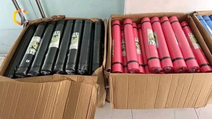 Yogamat 3mm (Category: Exercise Mats) located in Manila. Submitted by yzlshop (Listing ID 1469446710, Image 2). Description: .