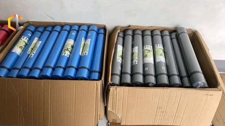 Yogamat 3mm (Category: Exercise Mats) located in Manila. Submitted by yzlshop (Listing ID 1469446710, Image 1). Description: .