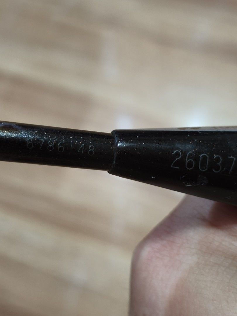 Yonex Badminton Racket (Category: Racket and Ball Sports) located in Baguio. Submitted by baguiobeans (Listing ID 1469515711, Image 3). Description: Excellent condition, minimal scratches, grip tape needs replacement .