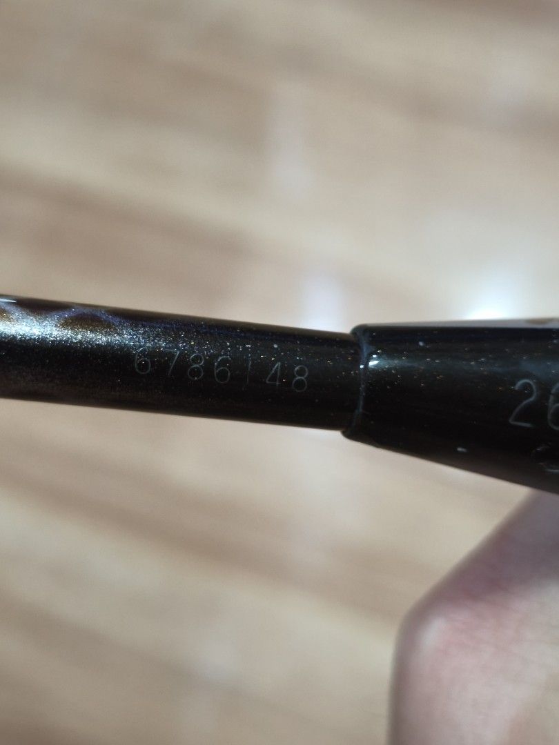 Yonex Badminton Racket (Category: Racket and Ball Sports) located in Baguio. Submitted by baguiobeans (Listing ID 1469515711, Image 2). Description: Excellent condition, minimal scratches, grip tape needs replacement .