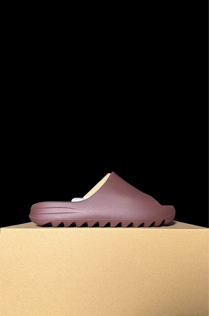 YS-01 'Fudge' (Category: Slippers & Slides) located in Makati City. Submitted by royalkicks.mnl (Listing ID 1469537391, Image 1). Description: YS-01 'Fudge' 10 US ₱5,995 Brandnew / Complete.