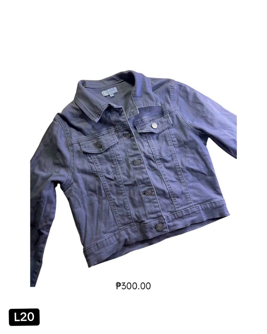 ZALORA Jacket (Category: Coats, Jackets and Outerwear) located in Manila. Submitted by maisondrop.mnl (Listing ID 1469541091, Image 1). Description: 📍Manila based 🚗 shipping nationwide via J&T.