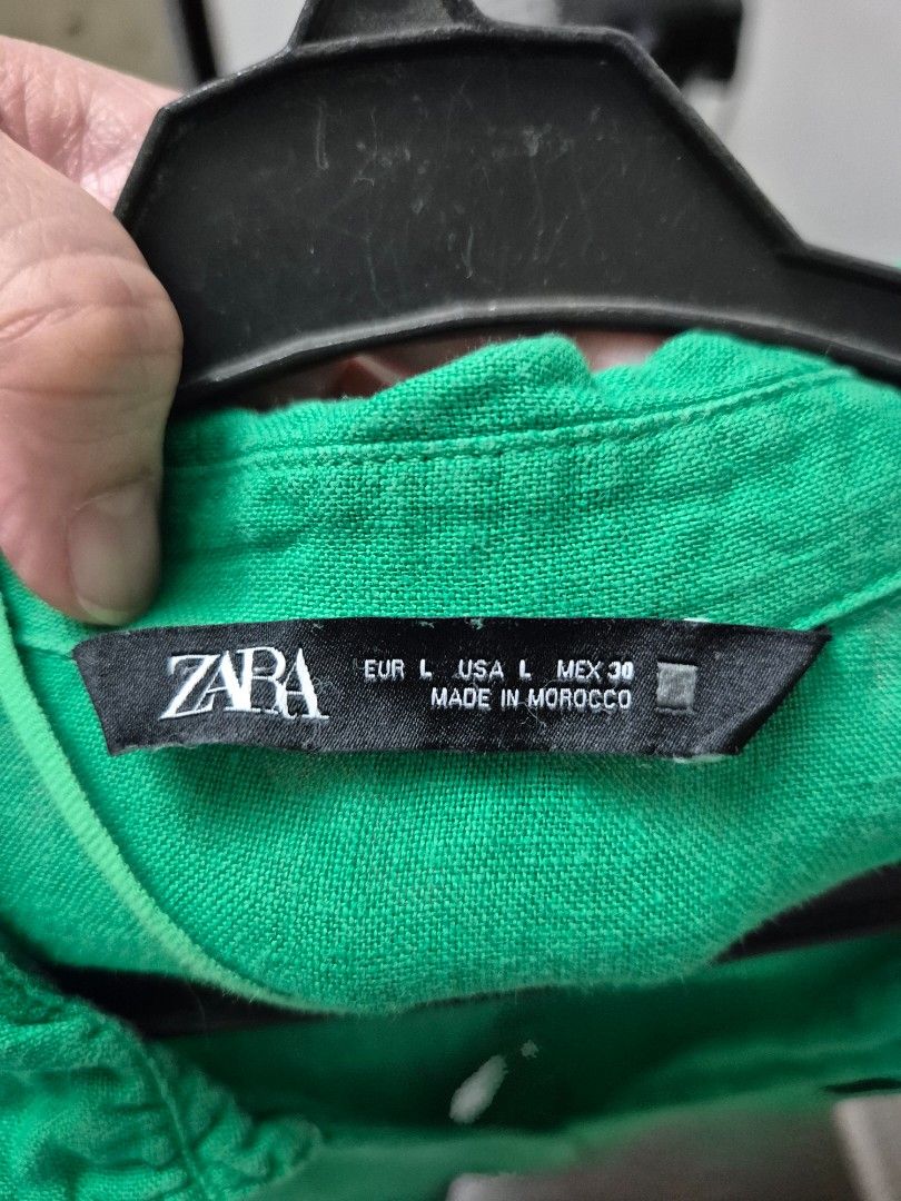 Zara 3/4 sleeve Top (Category: Longsleeves) located in Las Pinas. Submitted by bambambini (Listing ID 1469517646, Image 2). Description: .