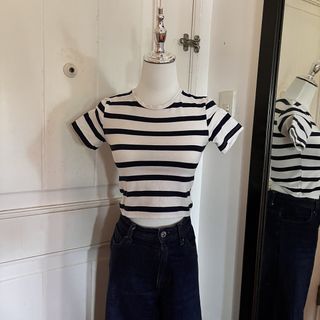 (Category: ) located in . Submitted by on.repeeat (Listing ID 1469449805, Image 1). Description: .