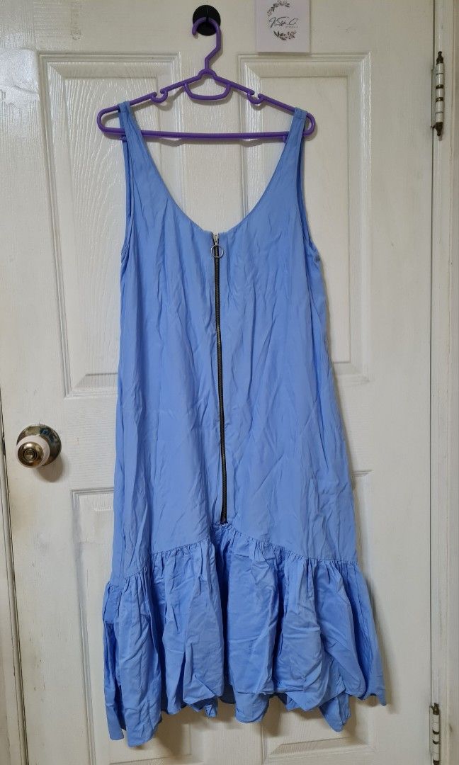 Zara Dress (Category: Dresses) located in Baguio. Submitted by k_style_co_preloved (Listing ID 1469409430, Image 2). Description: ON SALE! SALE! SALE! 🎉 ✨ SALE GUIDELINES ✨ 📌 Fixed Price Only – All sale items are offered at their final prices. No haggling or further negotiations, please. ❤️ 📏 Flat-Lay Measurements: 🔎 Flaws/Remarks: Authentic zara 💯. Preloved im good condition 9/10 💸 PAYMENT METHOD: bank transfer, gcash 📦 SHIPPING: Via J&T 