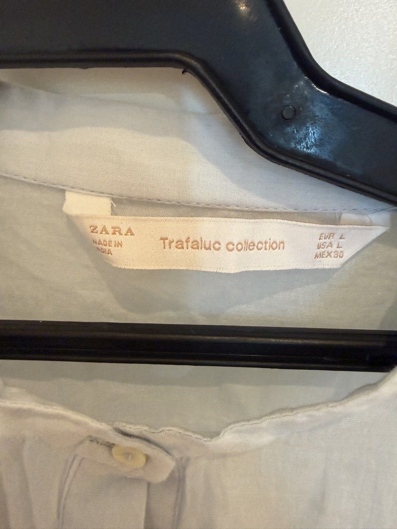 Zara embroidered top nlouse (Category: Blouses) located in Makati City. Submitted by nmvs1 (Listing ID 1469429095, Image 3). Description: Zara embroidered blouse Large Worn once excellent condition Nice design.