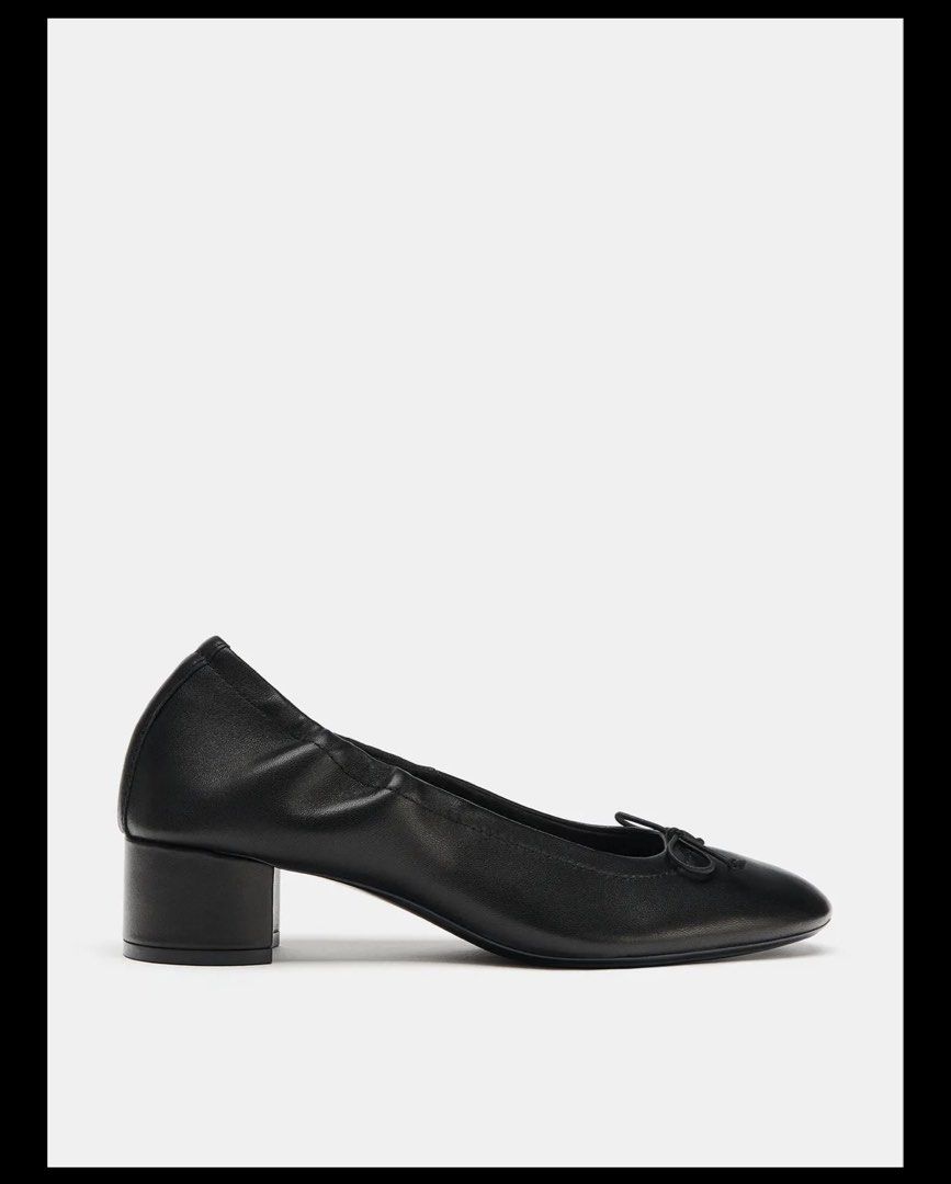 ZARA LEATHER HEELED BALLET FLATS WITH BOW (Category: Heels) located in Makati City. Submitted by yuhbee (Listing ID 1461331088, Image 2). Description: ZARA LEATHER HEELED BALLET FLATS WITH BOW ~ Size 36(23.4cm / 9.2 inch) ~ Best seller, always sold out ~ Good as new, only used once indoor, carpeted RFS: wrong size, can’t make the size work, i am size 35.