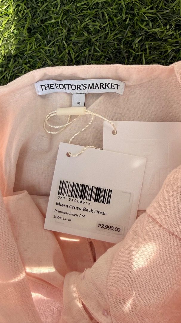 Zara pink mini dress (Category: Dresses) located in Manila. Submitted by amandaadamstone (Listing ID 1469413937, Image 3). Description: Zara mini dress pink for summer , brand new , never been use , size M ,.