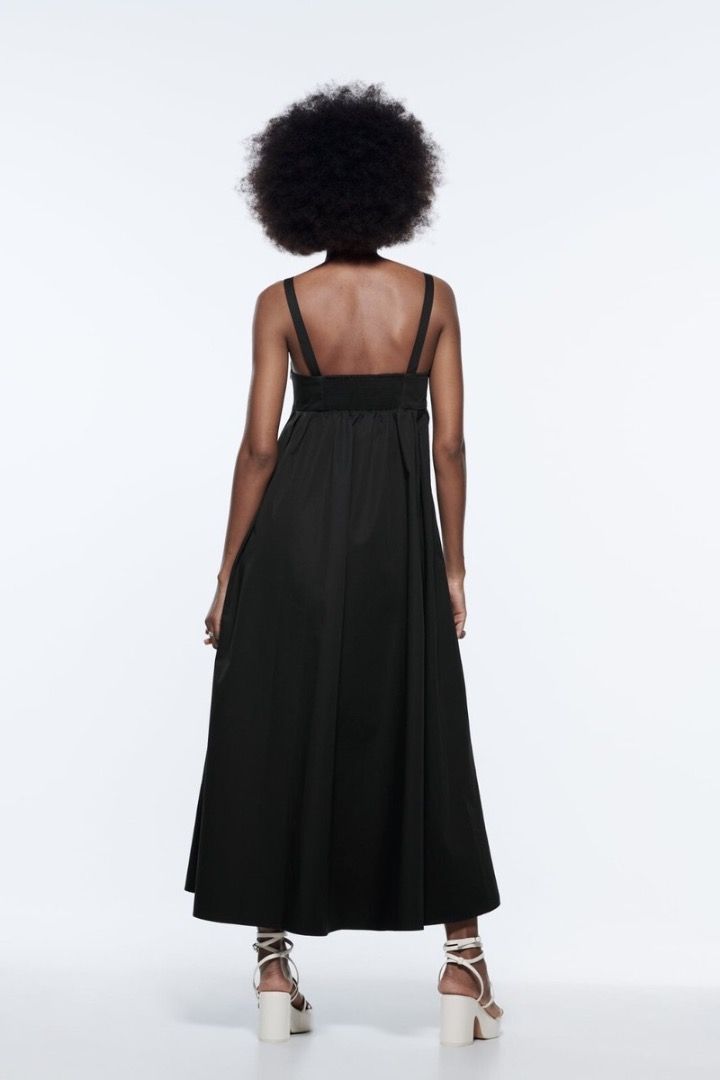Zara poplin midi dress Large (Category: Dresses) located in Paranaque City. Submitted by sengloveima (Listing ID 1469451783, Image 2). Description: .