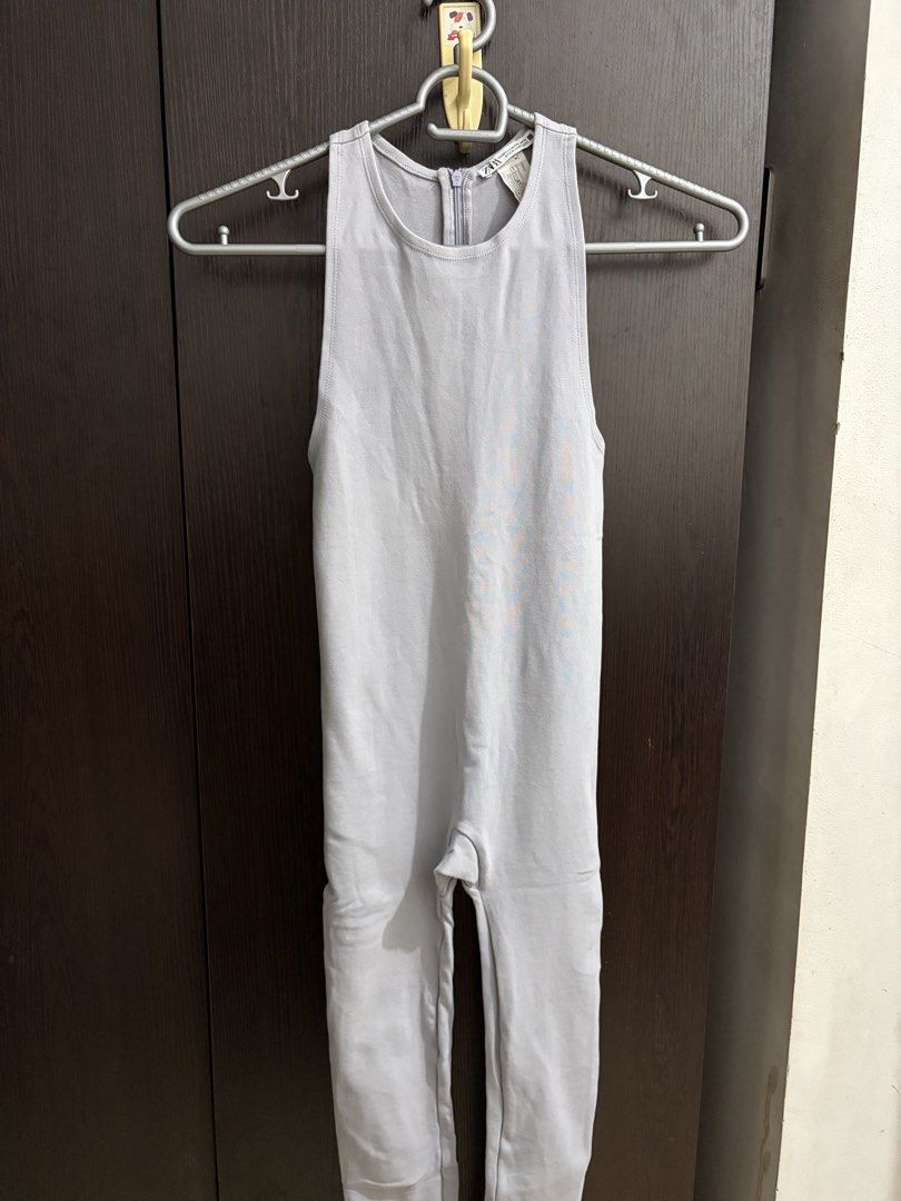Zara Seamless Jumpsuit (Category: Activewear) located in Manila. Submitted by kloseta_manila (Listing ID 1469547782, Image 2). Description: Size: Light Lavender .
