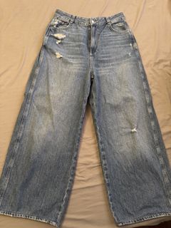 (Category: ) located in . Submitted by katsud0oon (Listing ID 1469443529, Image 1). Description: .