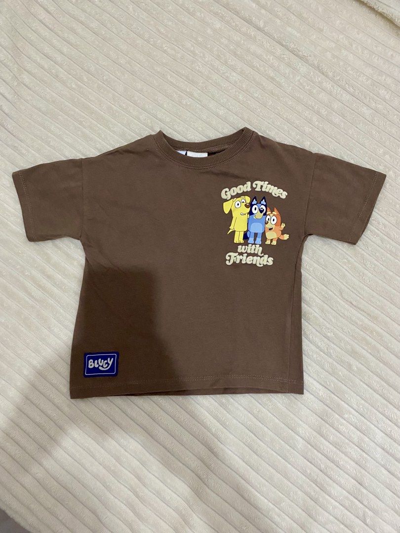 Zara x Bluey 2Y (Category: Babies & Kids Fashion) located in Siniloan. Submitted by sanfranciscotagg (Listing ID 1469464853, Image 1). Description: Zara x Bluey 2y on tag EUC 📍.