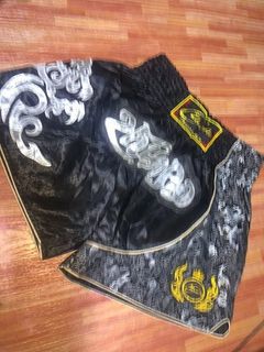 (Category: ) located in . Submitted by dripfromthrift2 (Listing ID 1469416906, Image 1). Description: .