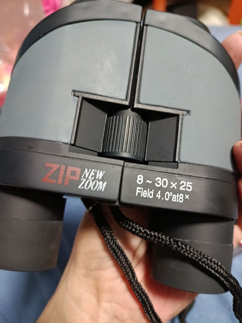 Zip Binoculars 8-30x25 (Category: Other Photography Accessories) located in Quezon City. Submitted by kristal68 (Listing ID 1469494599, Image 3). Description: for bird watching.
